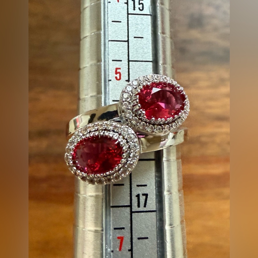 Elegant Silver Tone and Pink Glass Rhinestone Ring Size 5,75, 6.75
